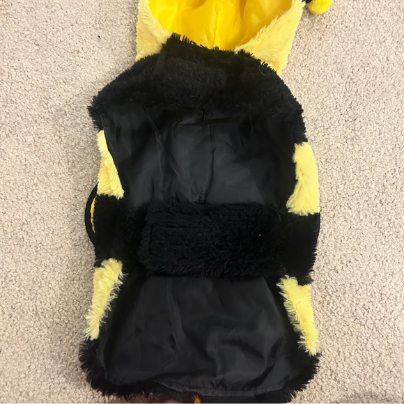 Yellow and Black Bumblebee Pet Costume - Picture 3 of 7
